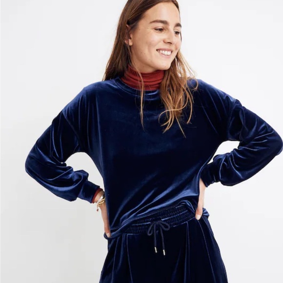 Madewell Tops - Madewell Velvet Balloon sleeve Sweatshirt Midnight Blue Sz L